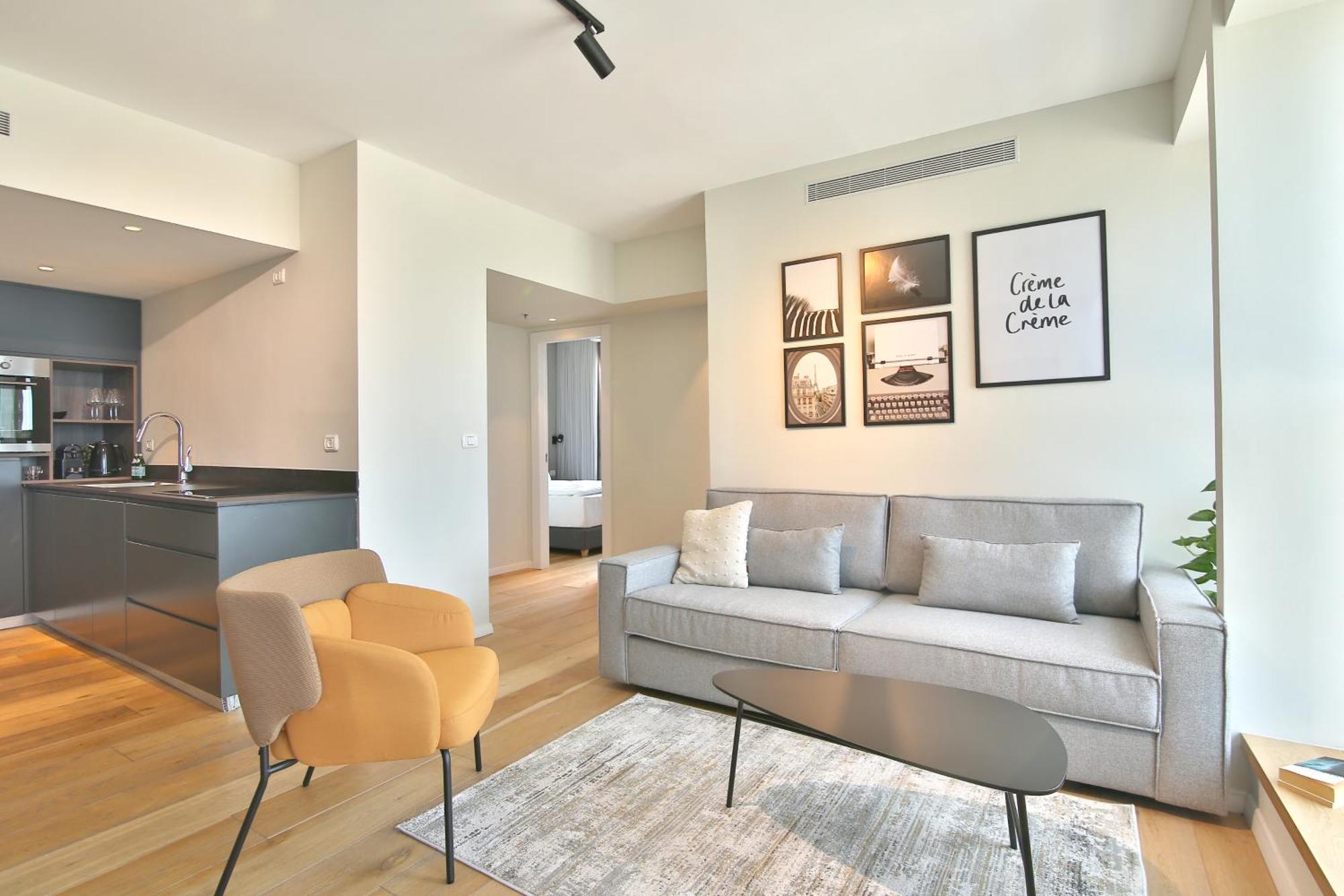 Luxury Suites By Notaly Ariel - Carmel Beach ハイファ エクステリア 写真