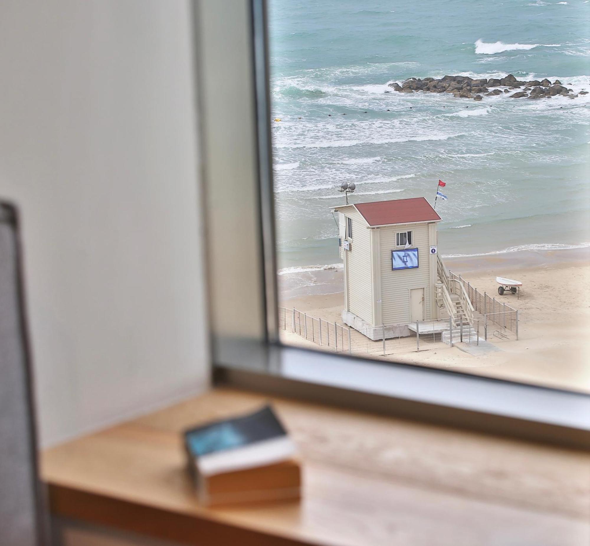 Luxury Suites By Notaly Ariel - Carmel Beach ハイファ 部屋 写真